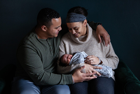 In Home Lifestyle Family Photographer Milwaukee Wisconsin