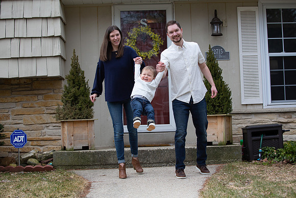 Front Porch Project 2020 - Milwaukee COVID-19