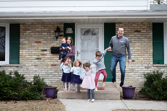 Front Porch Project 2020 - Milwaukee COVID-19