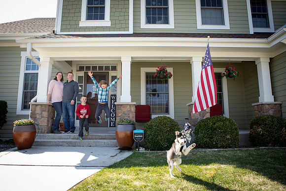 Front Porch Project 2020 - Milwaukee COVID-19